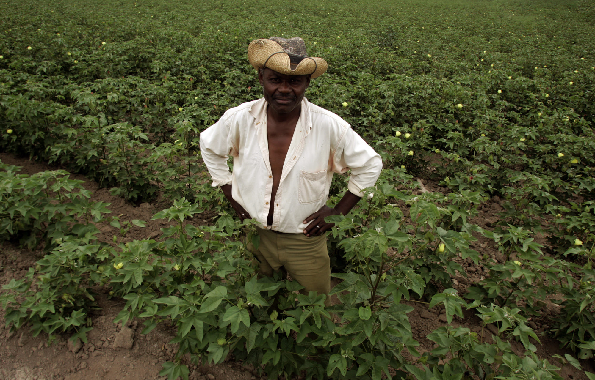 Personaje de la agricultura sureña encargado de abrir las compuertas para el regadio / Foto: Martin Alvarado / Archivo CRESPIAL